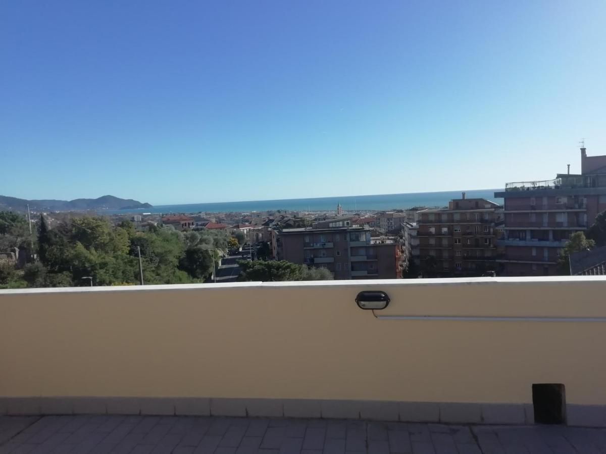 Appartement Terrazza Sul Mare In Via Devoto à Chiavari Extérieur photo